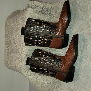 Vintage Adorable Kids size 7.5L Cowboy Boots by RODEO